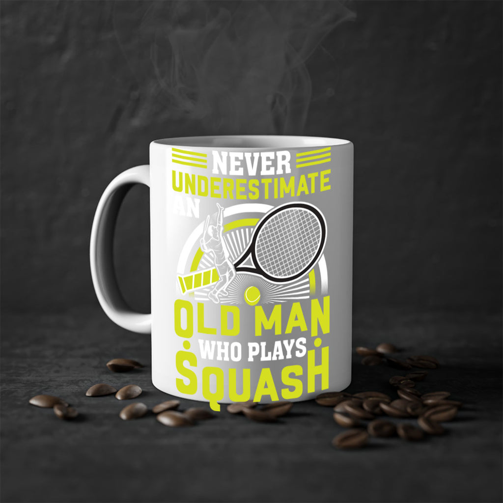 never underestimate a squash player 574#- tennis-Mug / Coffee Cup